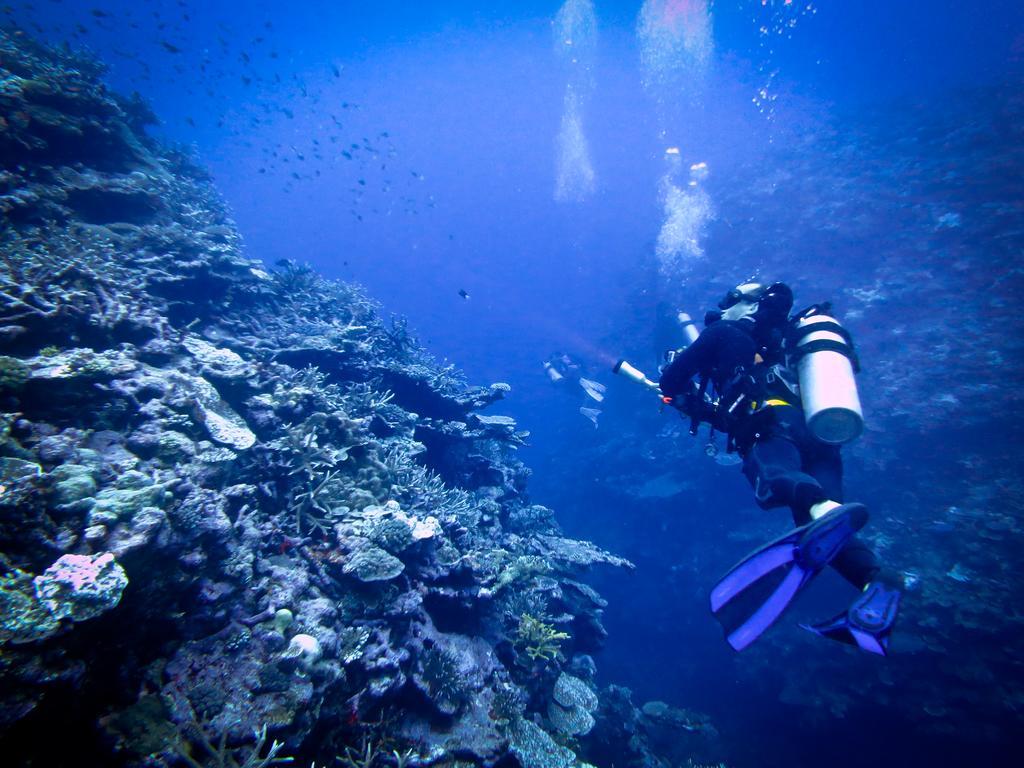 Mai Dive' Astrolabe Reef Resort Naqara Экстерьер фото